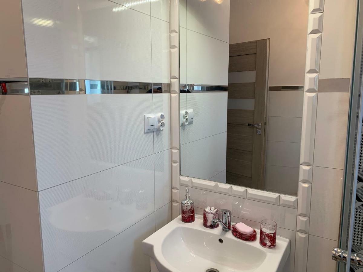 Apartament Bohaterow Westerplatte 20 Apartment Zielona Gora  Ngoại thất bức ảnh